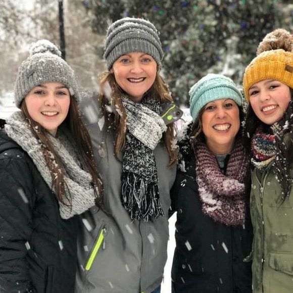 Meet your Posher, Dorinda - Picture 1 of 1